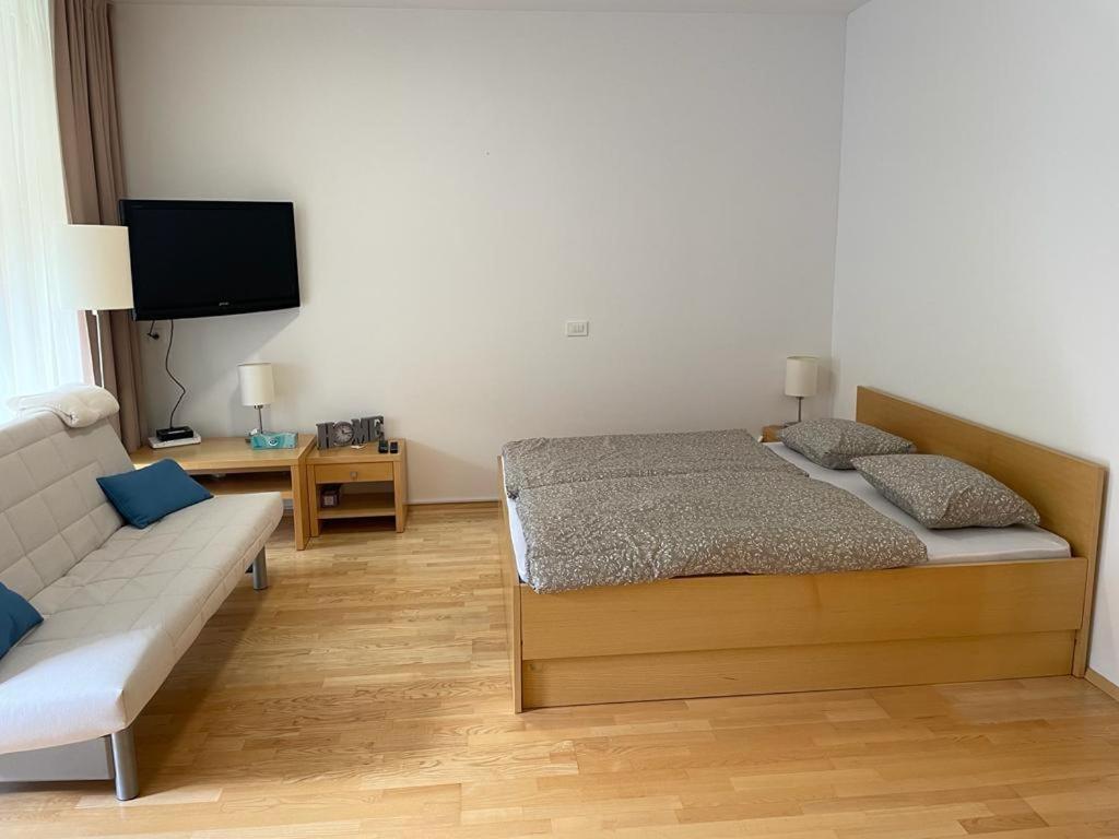 Casa Brut Premium Free Parking Appartement Maribor Buitenkant foto